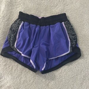 Lululemon Like New Purple Leapord Print shorts